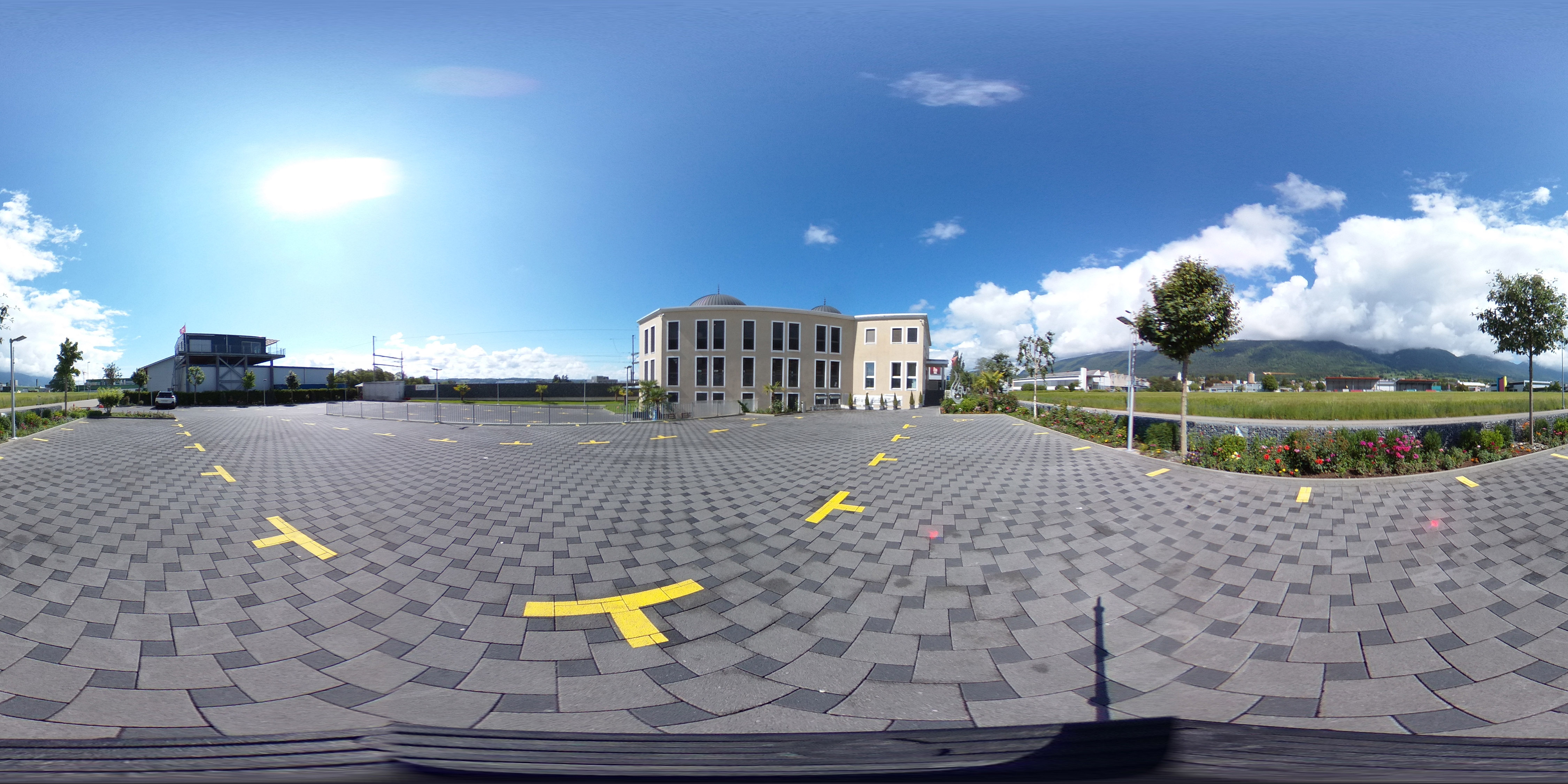 360° 26