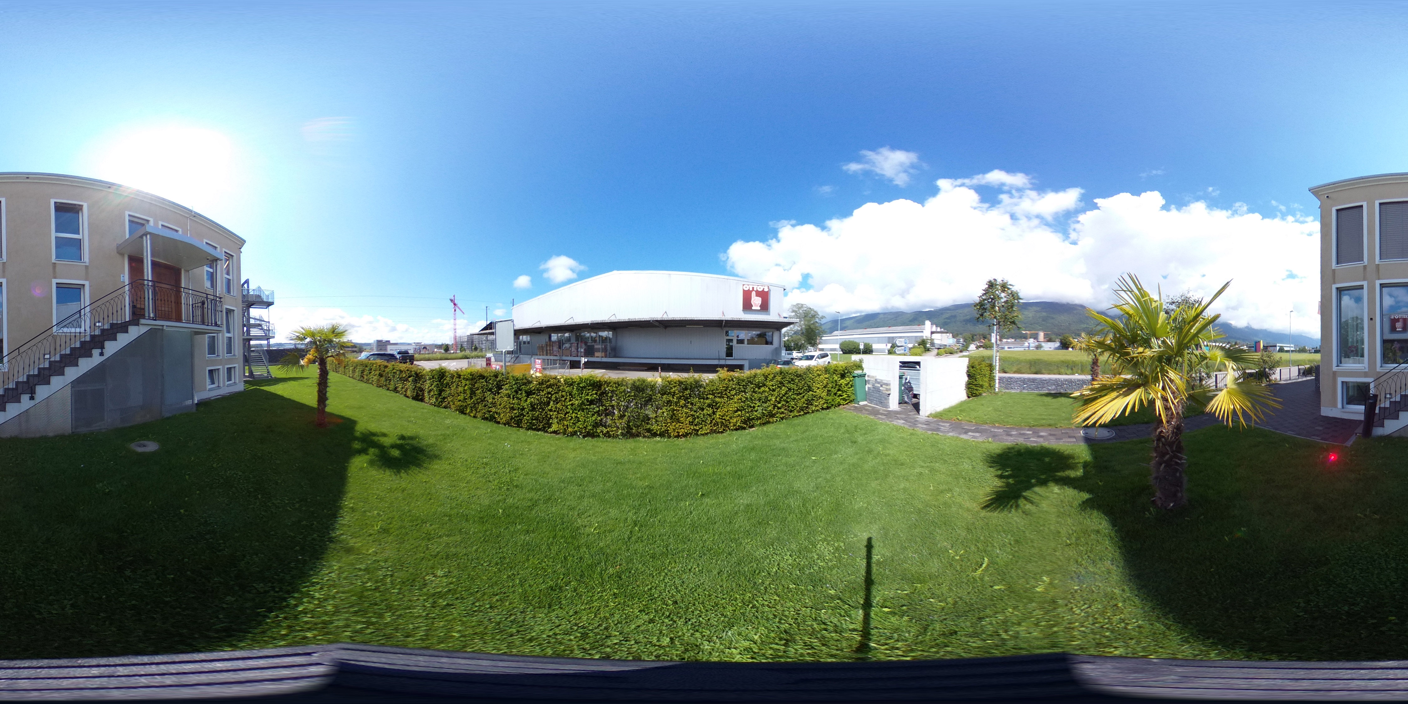 360° 30